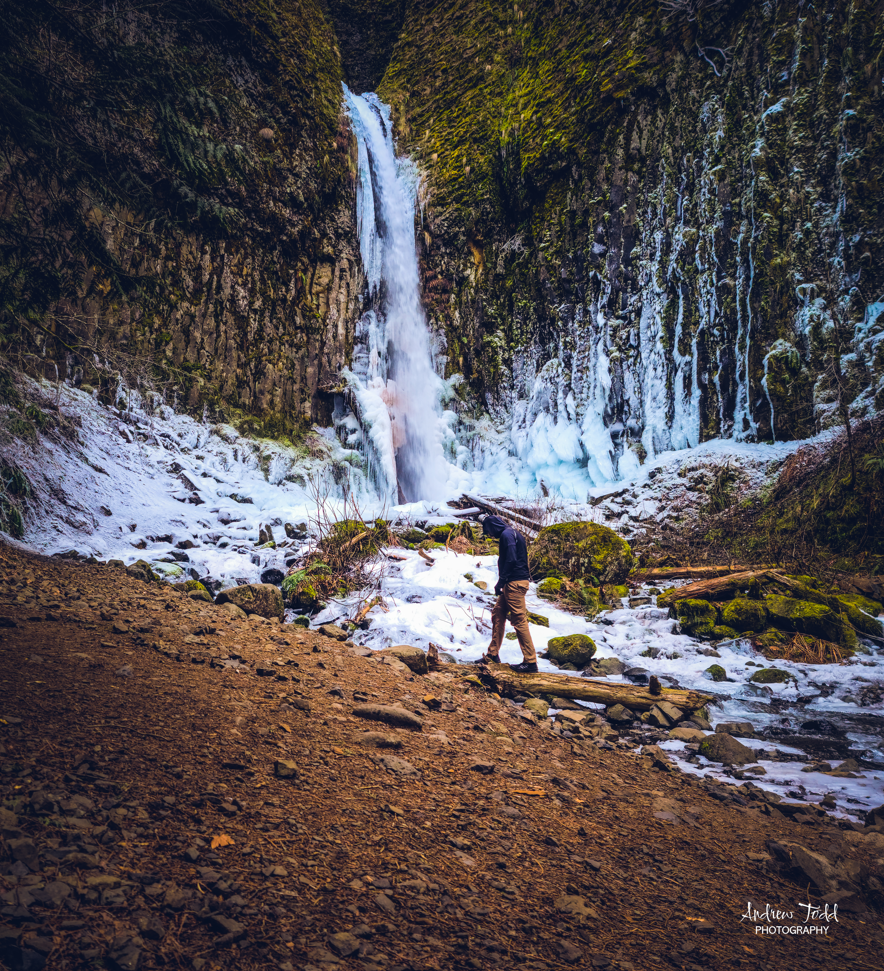 Dry Creek Falls winter frozen falls Columbia River Gorge