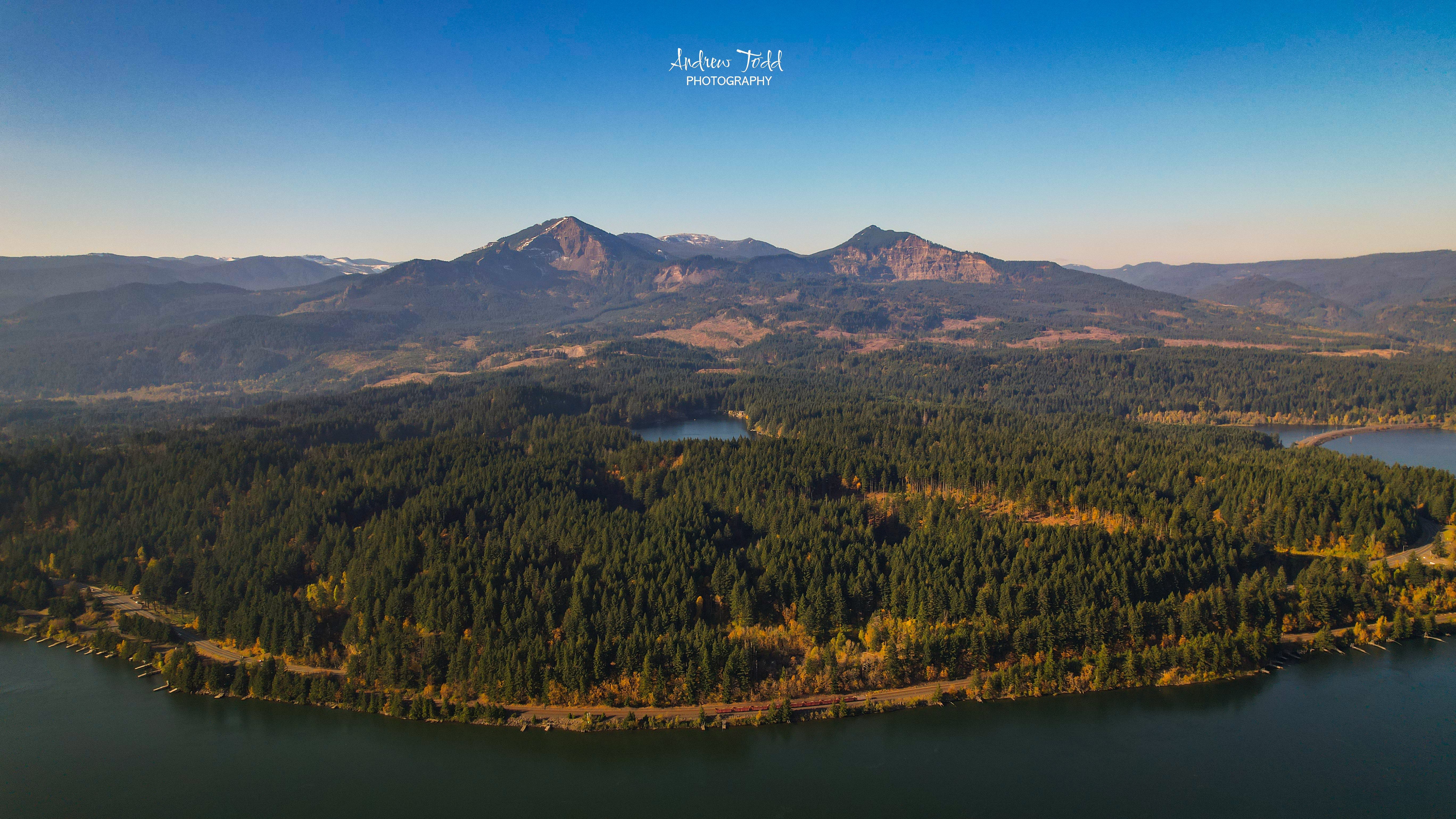Columbia River Gorge Hamilton Mountain Table Mountain Washington